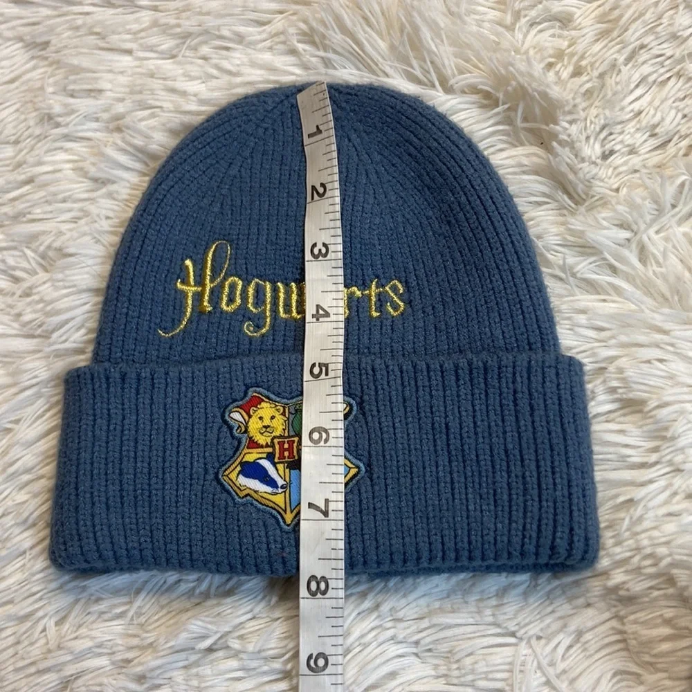 Harry Potter x H&M Hogwarts Appliquéd knitted hat
